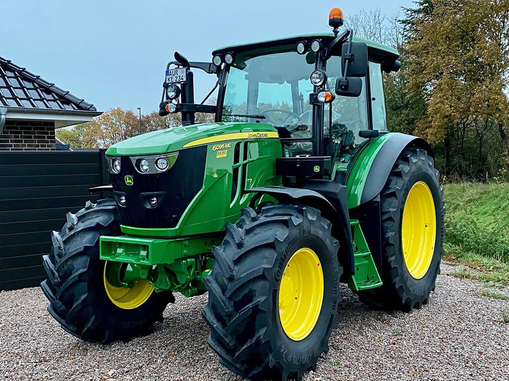 6095 MC John Deere