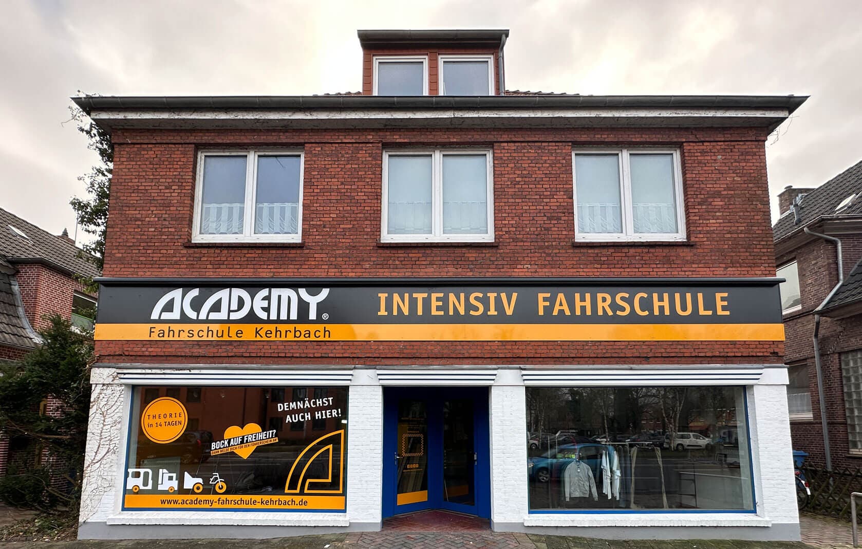 ACADEMY Fahrschule Kehrbach (Aurich, Pferdemarkt)