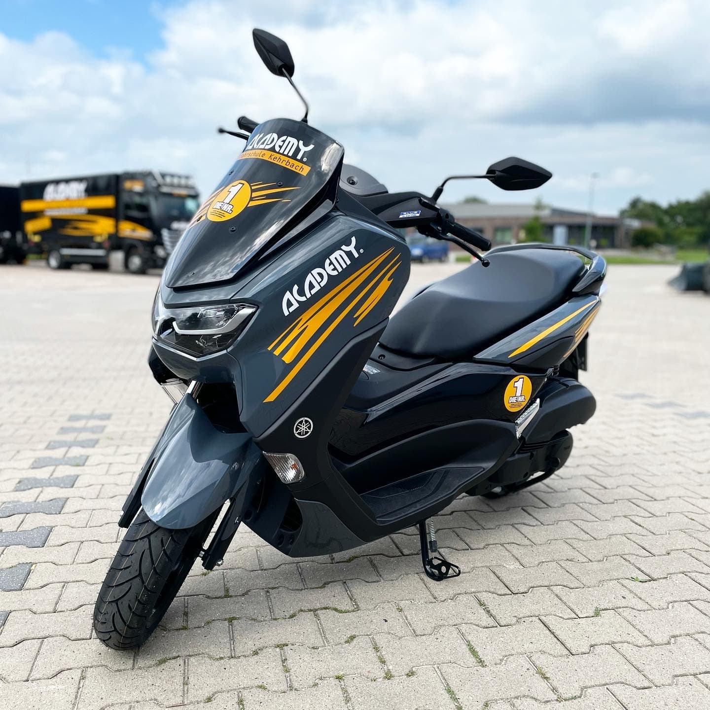 Yamaha NMAX 125